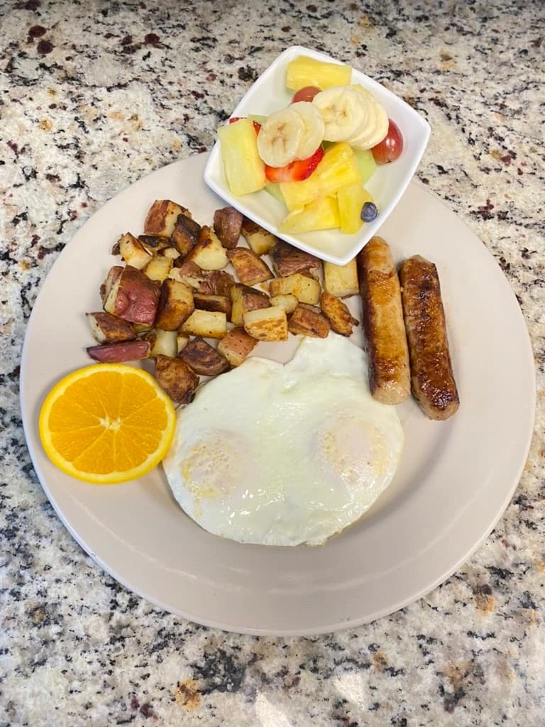 Classic - 2 Eggs with Choice of Meat and Toast